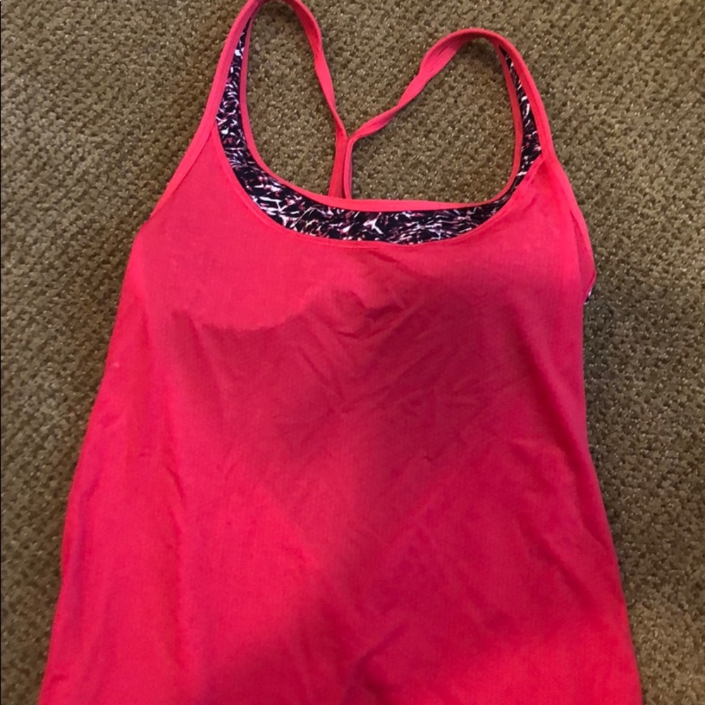 Lululemon tank